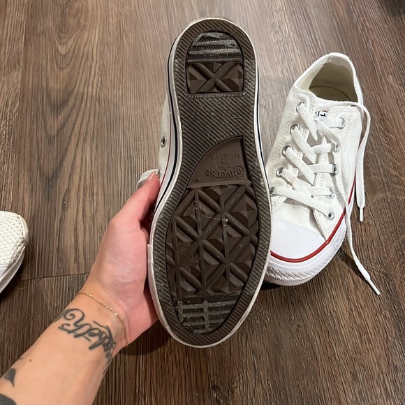 White Converse - Picture 2 of 2